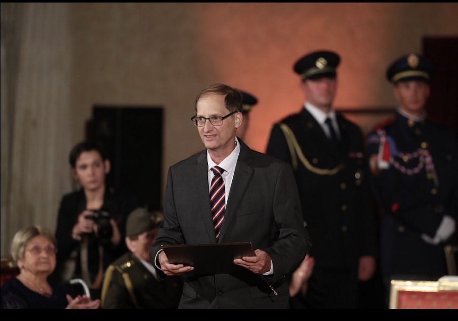 NEWS: Jan Antonin Bata receiving the 1st Degree White Lion